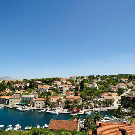 Daire Marija Supetar